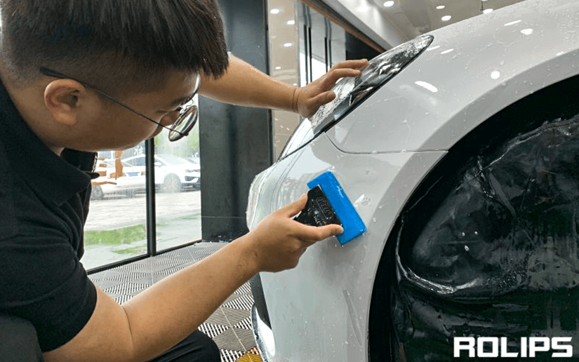白色车贴ROLIPS隐形车衣抗黄变能力怎么样？（2）