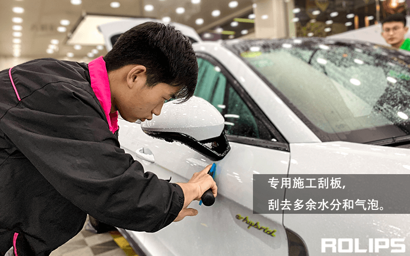 白色车贴ROLIPS隐形车衣抗黄变能力怎么样？(13)