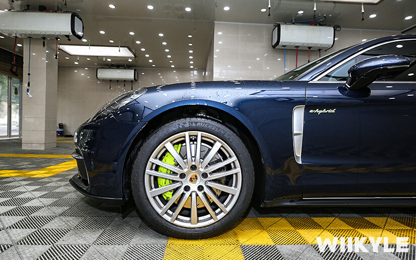 选择WIIKYLE隐形车衣，保护原厂车漆