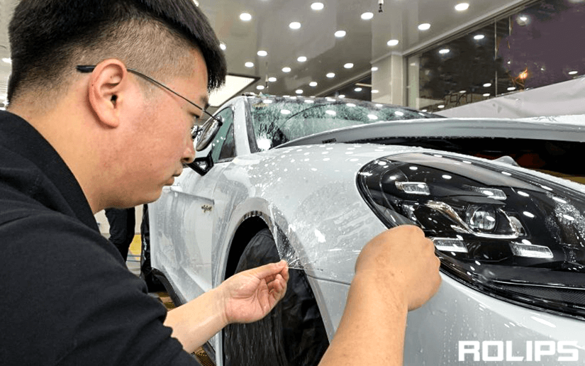 白色车贴ROLIPS隐形车衣抗黄变能力怎么样？（8）