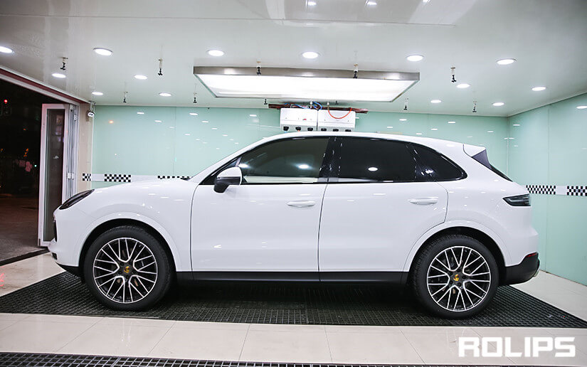 白色车有必要贴ROLIPS隐形车衣吗