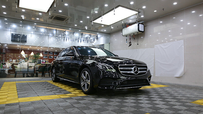 奔驰E200L施工WIIKYLE隐形车衣作品展示