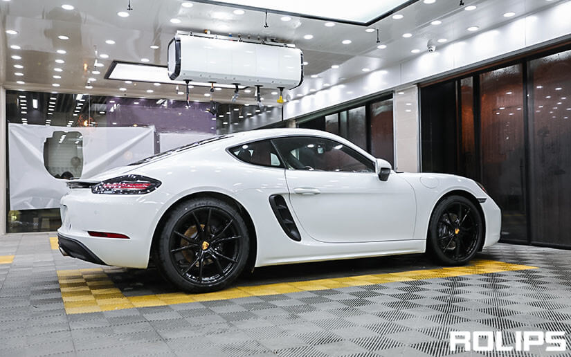 白色车可以贴隐形车衣吗