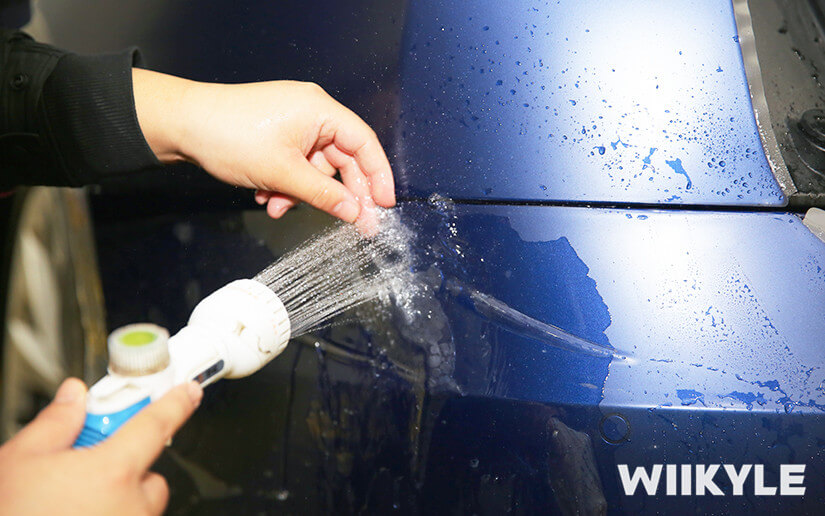 WIIKYLE采用微水施工方便贴合膜的边缘