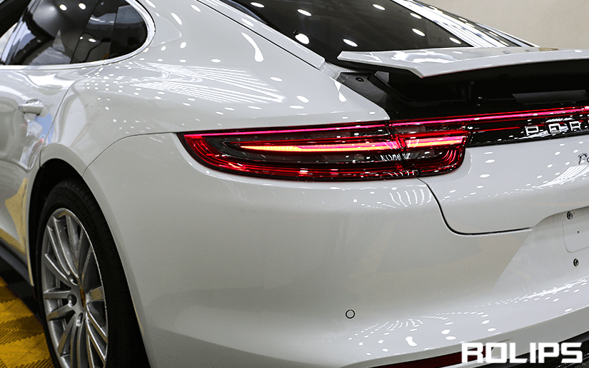 白色车贴ROLIPS隐形车衣抗黄变能力怎么样？（17）