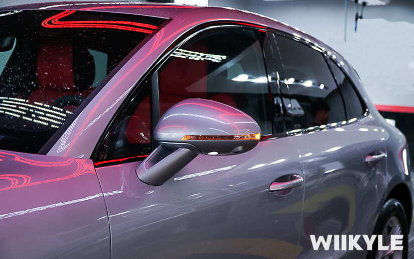 保时捷麦肯后视镜特写