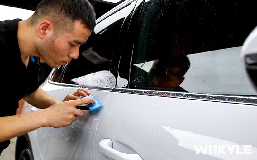汽车贴膜选择门店是否具备专业的技师团队