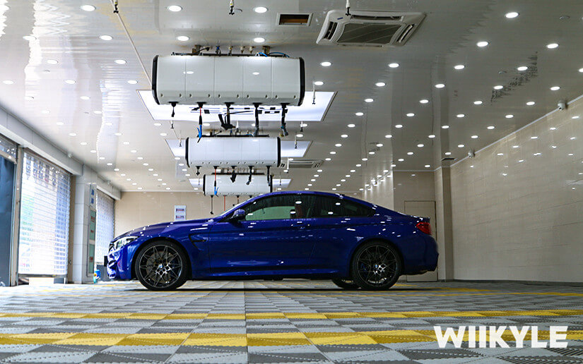 蓝色宝马M4选择WIIKYLE漆面保护膜施工案例展示图（11）