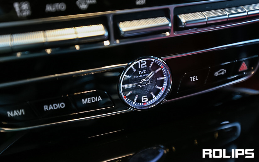 ROLIPS贴完车衣的细节效果图