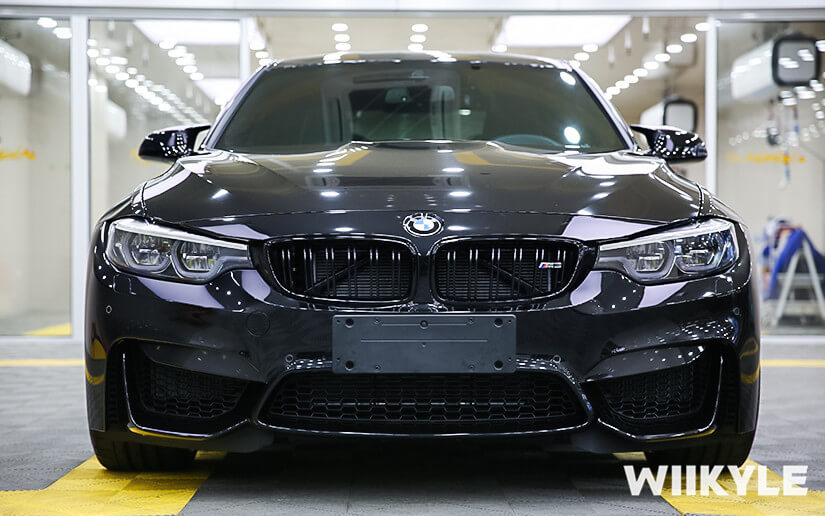 黑色宝马全车贴隐形车衣效果图展示