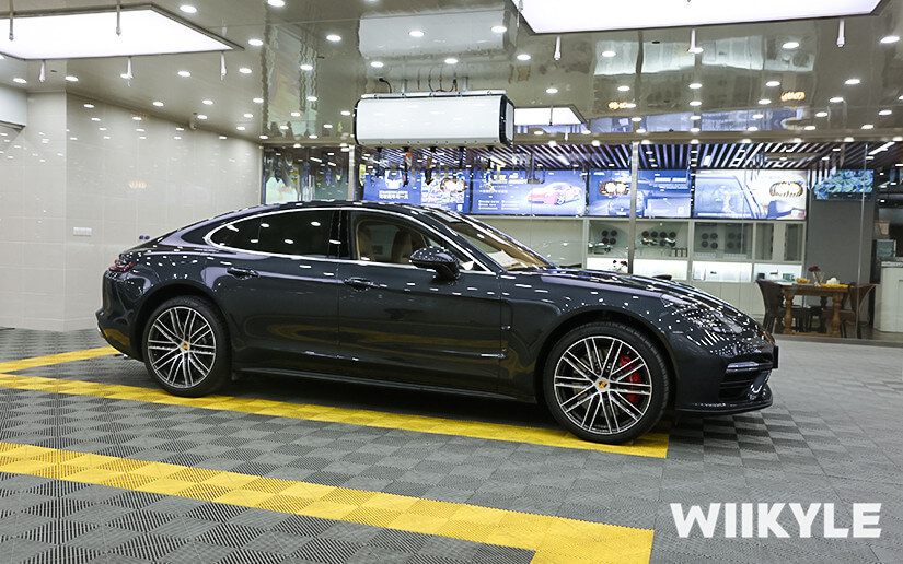 WIIKYLE车间无尘喷淋施工环境