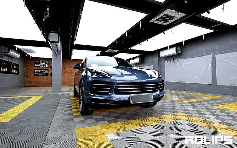 保时捷贴ROLIPS车衣的效果展示