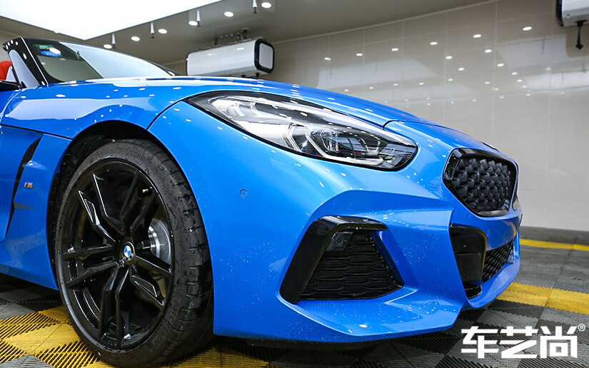 威固隐形车衣耐污性强，容易清洁