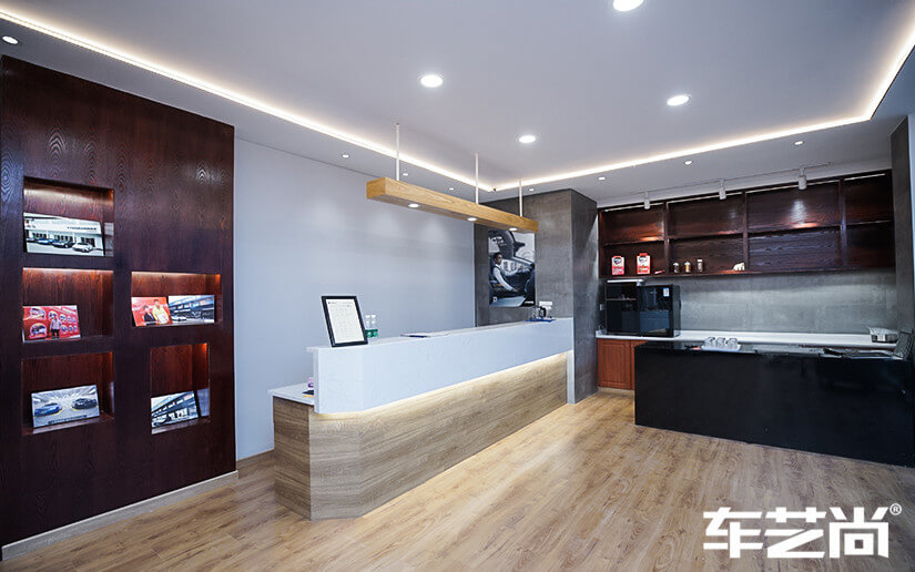 YEECAR施工店主可休息区域