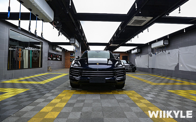 保时捷施工WIIKYLE专车专用漆面保护膜展示图（十四）