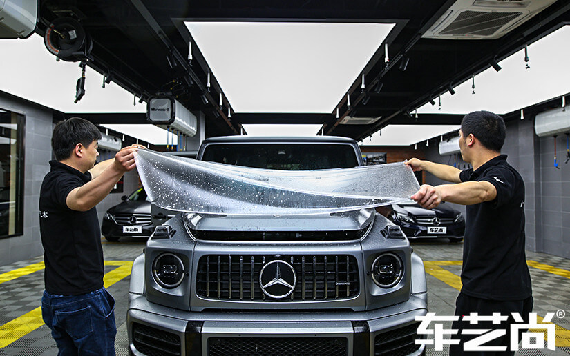 奔驰AMG装贴威固隐形车衣过程图（1）