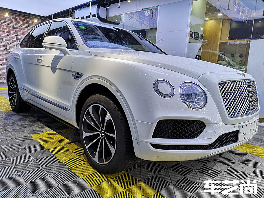 宾利添越施工威固隐形车衣效果图（一）