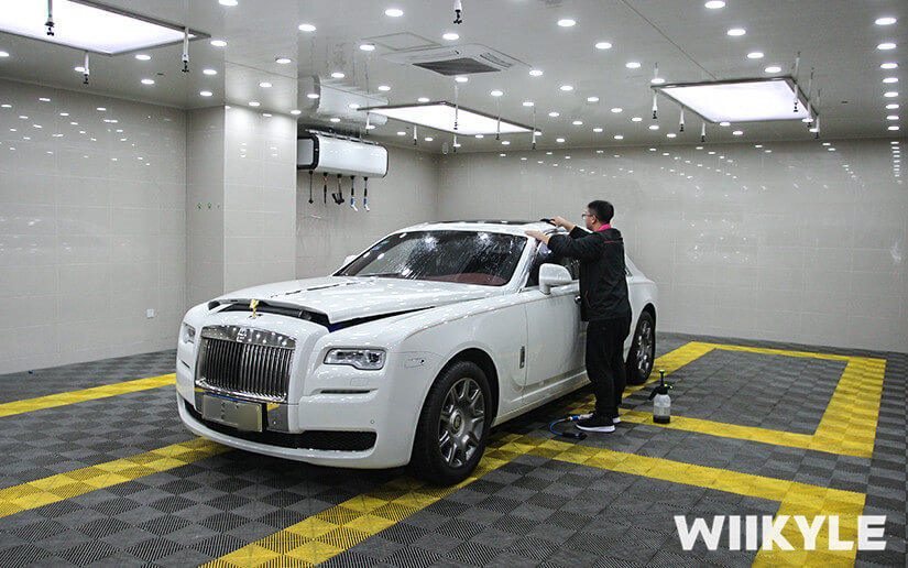 劳斯莱斯古思特在上海汽车贴膜店施工~（图五）