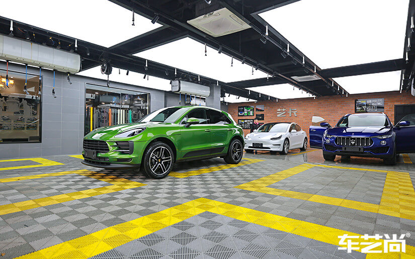 威固旗舰店无尘车间配备无尘喷淋设备