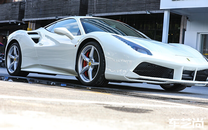 法拉利488贴威固膜效果图（六）