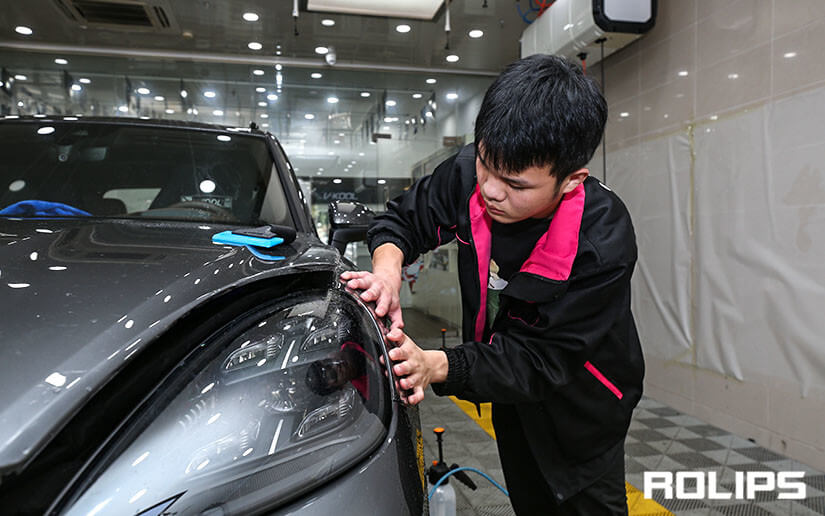 ROLISP隐形车衣怎么样?汽车为什么要贴ROLISP隐形车衣呢？（1）