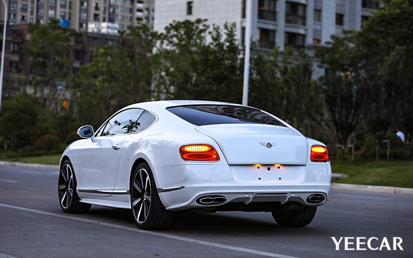 宾利施工YEECAR漆面保护膜效果图展示（图一）