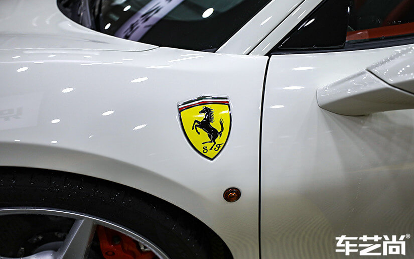 法拉利488贴威固膜效果图（四）