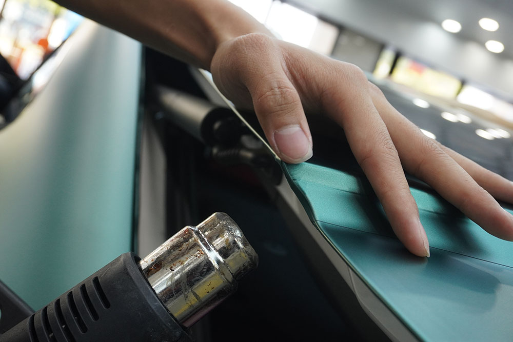 隐形车衣和改色膜区别